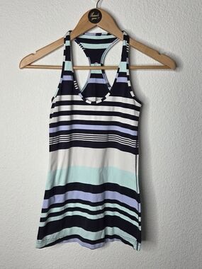 Lululemo Striped Racerback Tank Top - Black & Mint, Reversible Size 6